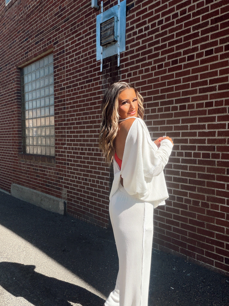Rib Knit Long Sleeve Open Back Top - White