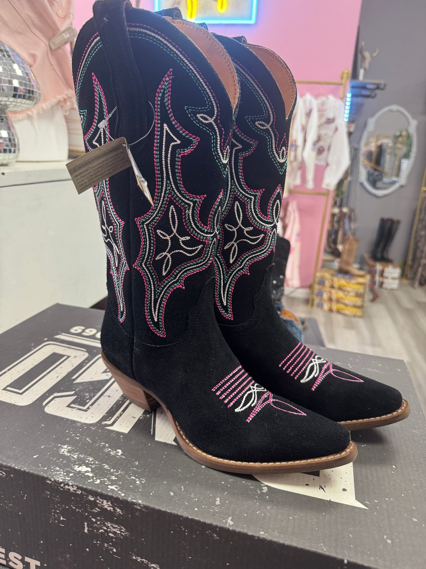 Dingo Hot Sauce Western Cowboy Boots- Pink