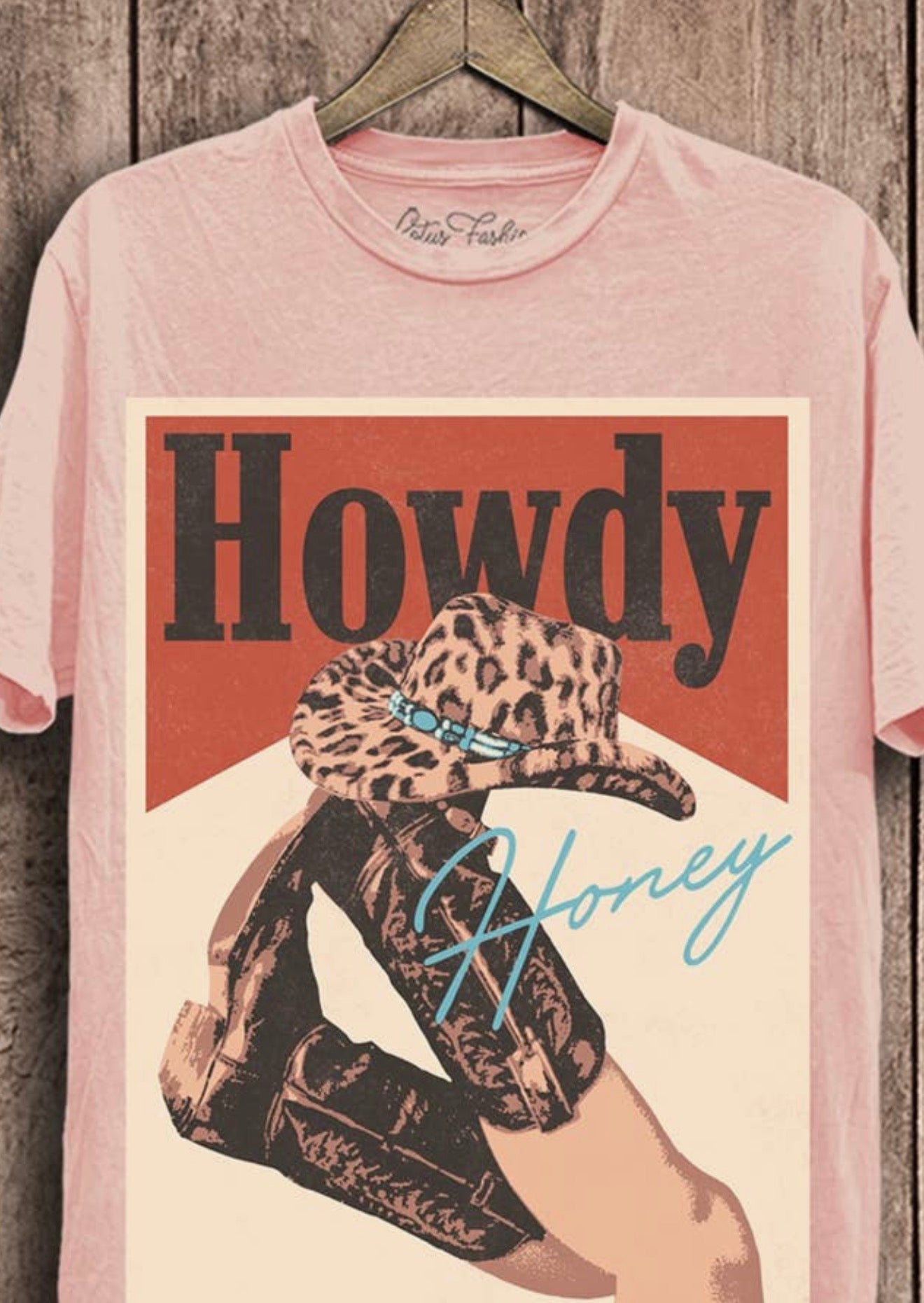 Howdy Oversized Graphic Tee- Pink