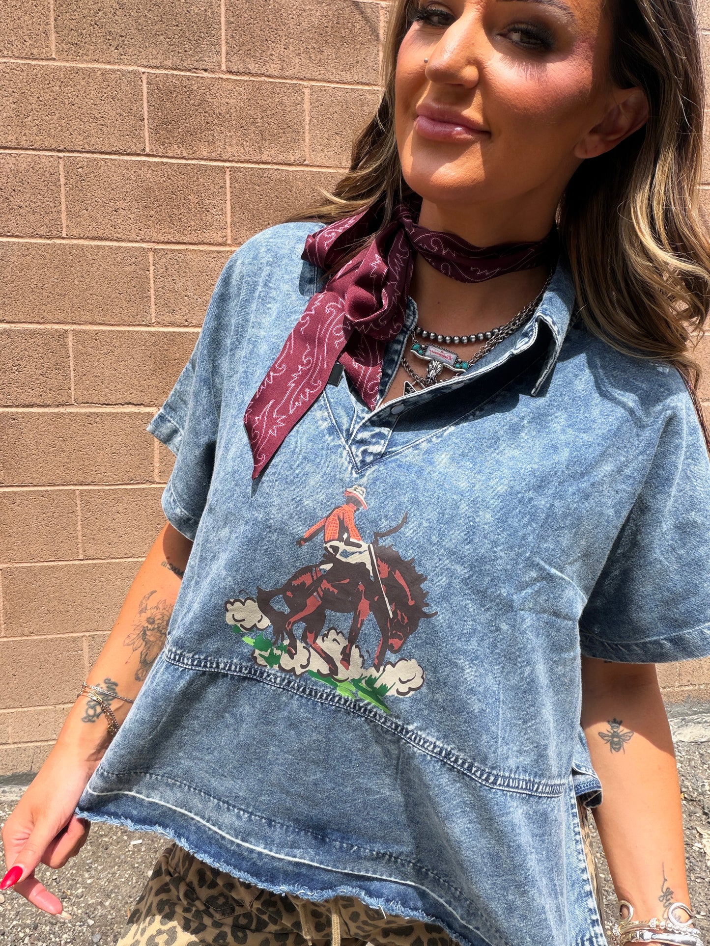 Buffalo Babe Twilly Tie