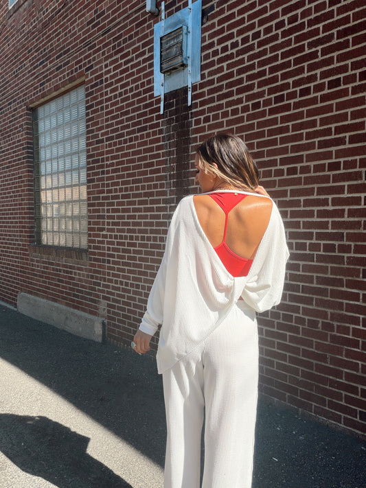 Rib Knit Long Sleeve Open Back Top - White