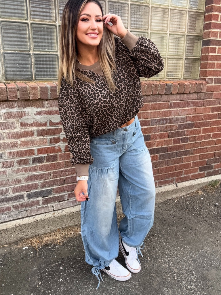 Becklee Barrel Denim Jeans- Med Wash