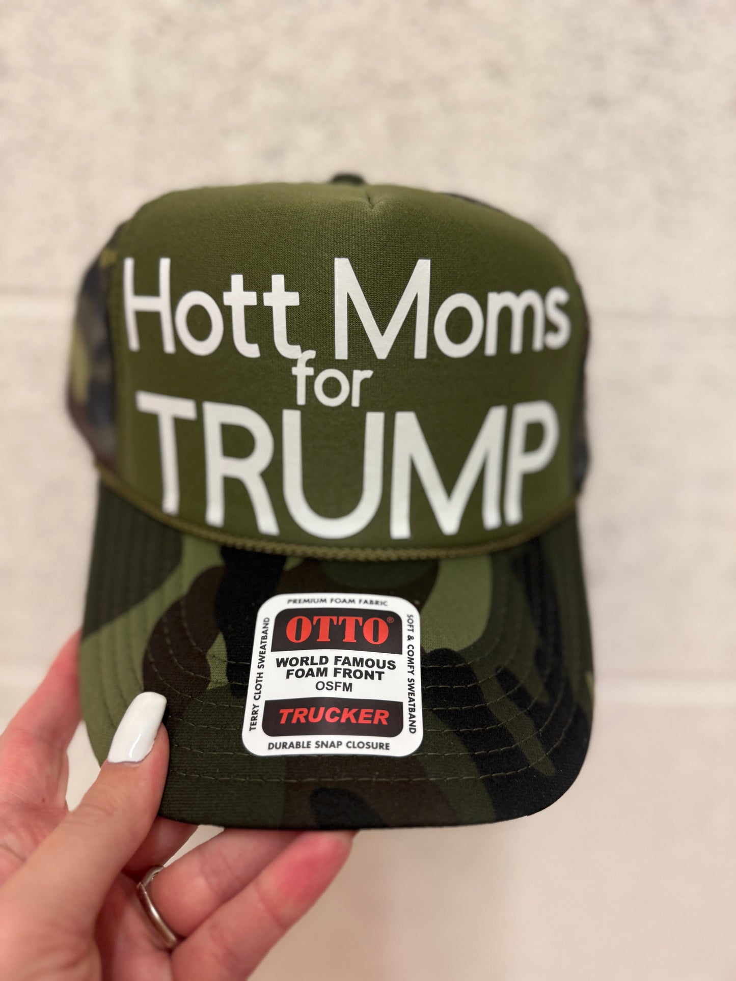 Hott Moms for TRUMP Trucker- Camo