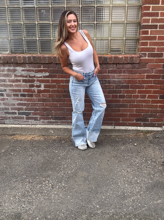 Canyon Cuffed Light Wash Denim